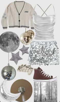 a bunch of different items that are in the shape of stars and moon shapes,