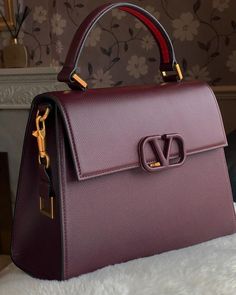 Tas Lv, Luxury Bags Collection, Luxury Purses