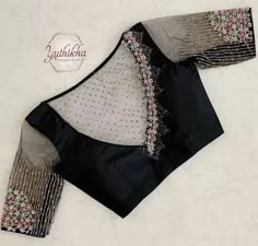 Black Color Blouse Designs, Fancy Blouse Work Designs, Back Neck Net Blouse Designs, Blouse Net Designs Latest, Black Net Blouse Designs Latest, Latest Net Blouse Designs Pattern, Back Net Blouse Design, Net Blouse Designs Latest Boat Neck, Neted Blouse Designs Latest