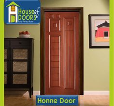 a wooden door with the words honne door on it