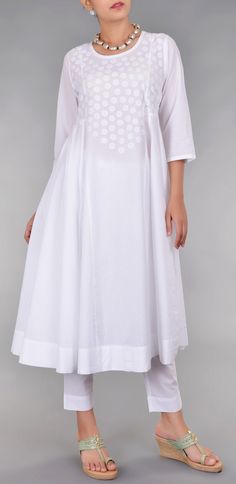 Buy White Cotton 16 kali Kurta  At Rs. 5,560.00 detailed with Applique work on yoke and sleeves. The is Paired with White cotton pants. Bandhej suit is detailed with beautiful white dots and shiney shade. Bandhej offers kurta for women, bandhani suits online, stole online, designer dupatta, bandhani dupatta, long skirts online, bandhani  palazzo, bandhani choli design. Sale 20% off till june ends.  #BandhaniSuit #BandhaniSuitsOnline #BandhejSuit #BandhaniSuitDesigns #DesignerBandhaniSuits Bandhani Choli, Bandhej Suits, White Cotton Pants, Choli Design, Designer Dupatta, Bandhani Dupatta, Kurta Patterns