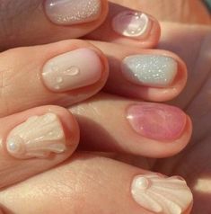 its-amood Fancy Natural Nails, No Ordinary Girl, Pretty Gel Nails, Really Cute Nails, Minimalist Nails, Beauty Stuff, Dream Nails, Funky Nails, Nail Arts