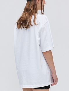 Editor's NotesThis half sleeve t-shirt features oversized fit, durable cotton material, basic color. It can be styled in various ways. - Oversized fit- Durable cotton fabric- Minimized shrinkage- Wide ribbed crew neck- Back incision line details- Basic colorMeasurements (in.)S / M / L- Total length: 27.95 in. / 28.74 in. / 29.53 in.- Shoulder: 20.08 in. / 20.87 in. / 21.65 in.- Chest: 21.26 in. / 22.24 in. / 23.23 in.- Sleeve length: 9.84 in. / 10.24 in. / 10.63 in.*Model info: Height 5' 6' White Short Sleeve Tops With Rolled Sleeves, Oversized Cotton Shirt With Half Sleeves, Cotton Half Sleeve Tops For Loungewear, Relaxed Fit T-shirt With Rolled Sleeves, White Relaxed Fit Tops With Shirttail Hem, White Tops With Relaxed Fit And Shirttail Hem, Relaxed White Tops With Shirttail Hem, Oversized Short Sleeve Shirt For Loungewear, Relaxed White Short Sleeve Shirt