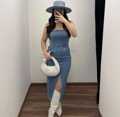 Buchona Vibes, Mexico Trip Outfits, Outfits Bonitos, Cute Cowgirl Boots, Cowgirl Style Outfits, Country Style Outfits, Trip Outfits, Western Outfits Women