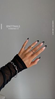 Minimal Black Nails, Oval Acrylic Nails, Goth Nails, Blush Nails, Oval Nails, Homecoming Nails, Minimalist Nails, Fire Nails