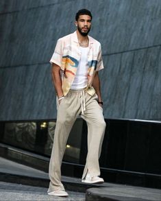 Street Casual Men, Casual Brunch Outfit, Manish Fashion, Bola Basket, Nba Outfit, Nba Fashion, Black Men Fashion Casual, Trendy Boy Outfits, Black Men Fashion Swag