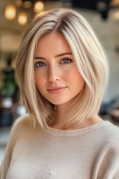 33 Short Blonde Hair Ideas for Blonde Bombshells in 2024 ✨💇‍♀️ Rock your look with these stunning blonde styles! 💛 #BlondeHair #ShortHair #HairInspo #HairTrends #2024Style #BlondeBombshell Short Blonde Hair Ideas, Blonde Styles, Blonde Bob Haircut, Blonde Hair Ideas, Medium Haircuts, Ash Blonde Balayage, Blonde Haircuts, Champagne Blonde