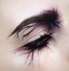 Carnaval Make-up, Fantasy Make-up, Halloweenský Makeup, Purple Veins, Make Up Designs, Drag Make-up, Smink Inspiration, Edgy Makeup, Goth Makeup