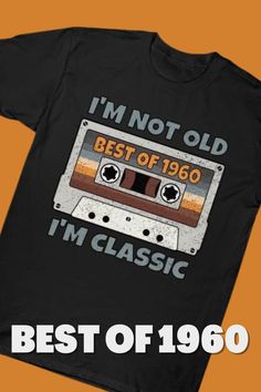 Vintage Retro Big Cassette Tape BEST OF 1960 Vintage Classic Music T-Shirt - birthday present for men and women who are born in 1960. Classic vintage 1960 retro bday gift for mom, dad, husband or wife. Great, cool, original Music Cassette Tape Design for men and women. Vintage original Gift for your family or friends. Awesome present for dad, father, brother, sister, husband, boyfriend, uncle, girlfriend,  mother, wife, aunt, colleague. 1985 Birthday