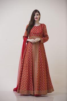 Georgette Bandhani Dress, Sabyasachi Suits, Georgette Jacket, Black Sari, Jacket Lehenga, Lehenga Style Saree, Indian Dresses For Women, Anarkali Dresses