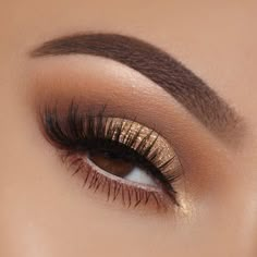 Make Up Diy, Golden Eye Makeup, Golden Makeup, 50 Makeup, Pink Eye Makeup, Eye Makeup Looks