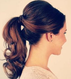 Ponytail with volume: hair tutorial Job Interview Hairstyles, Interview Hairstyles, Cool Easy Hairstyles, 1950s Hairstyles, Pageant Hair, Ponytail Hairstyles Easy, Simple Ponytails, A Ponytail, Back To School Hairstyles