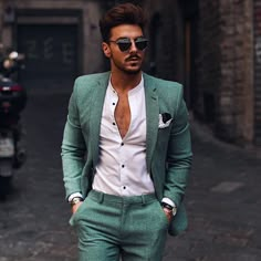 Mens Business Formal, Men Suits Wedding, Wedding Suits Groomsmen, Suit Groom, Prom Tuxedo, Mens Business, Streetwear Male, Man Blazer, Casual Denim Pants