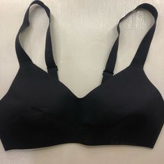 Lululemon Bra Nwot Padding Inside Bra Strap Bra, Lululemon Bras, Bra Straps, Lululemon Athletica, Womens Tops, Bra, Women Shopping, Black, Color