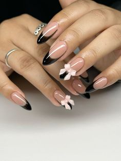 Baddie Nails Instagram Almond, Elegant Touch Nails, Summer Nail Ideas, Asian Nails, Girly Acrylic Nails, Classy Acrylic Nails, Pretty Gel Nails, Acrylic Nails Coffin Pink, Almond Acrylic Nails