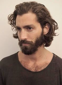 Maximiliano Patane, Brown Haired Man, Simple Medium Hairstyles, Curly Man, Medium Hairdos, Simple Haircut, Long Hair And Beard, Medium Hairstyles For Men, Man With Brown Hair