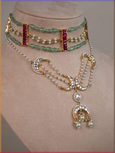 Women Gold Jewelry, Improve Self Confidence, Unique Gold Jewelry Designs, Neck Pieces Jewelry, Back Chain, Indian Jewelry Earrings, New Gold Jewellery Designs