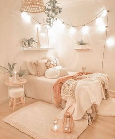 Bedroom Ideas For Small Rooms Diy, Easy Room Decor, Bedroom Ideas Aesthetic, Easy Diy Room Decor, Bedroom Decor For Couples, Cute Bedroom Ideas, Dekorasi Kamar Tidur