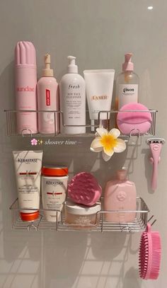 Dream Shower, Sephora Skin Care, Body Smells, Pretty Skin Care, Unique Acrylic Nails, Shower Time, Bath And Body Care, Bathroom Inspiration Decor