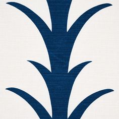 a blue and white wallpaper with an abstract design in the center, on a plain background