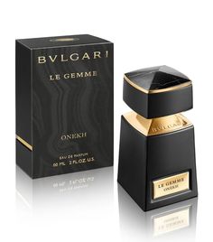 Find BVLGARI Le Gemme Onekh Eau De Parfum on Editorialist. Created by legendary perfumer Jacques Cavallier, Bulgari introduces the Onekh eau de parfum as part of its Le Gemme collection. The leathery scent seeks to capture the powerful and magnetic pitch-black ambivalence of onyx, opening to the bewitching aroma of precious oud and ambery resin warmed with gentle traces of saffron and labdanum. Bvlgari Perfume Woman, Bvlgari Le Gemme, Bvlgari Fragrance, Harrods Bear, Bvlgari Perfume, Blow Dry Salon, Parfums De Marly, Pin Up Outfits, Pitch Black