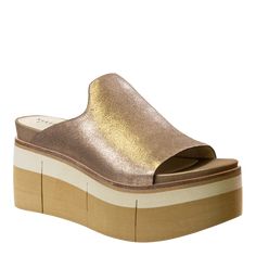 Make a statement in the casual-chic Naked Feet sandals. Featuring a platform and wedge design, these sandals are perfect for dressing up your gameday look or for an everyday casual look. Feel stylish and comfortable all day long! Gold Platform Sandals, Luxury Athleisure, Soft Leather Sandals, Gold Platforms, Women Platform Sandals, Platform Mules, Footwear Fashion, Latest Shoe Trends, Shoe Trends