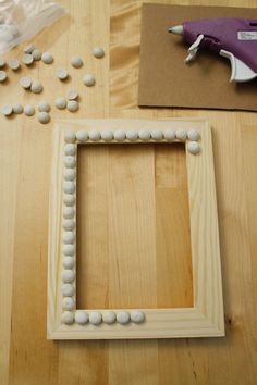 3 Ways to Upgrade Basic Photo Frames — Entertain the Idea Diy Beaded Picture Frame, Cheap Frames Diy, Picture Frame Makeover Diy, Painted Photo Frames Diy, Diy Mini Frame, Diy Painted Frame, Painted Picture Frames Diy, Picture Frames On The Wall, Frame Upcycle