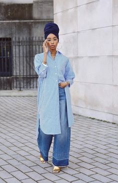 Jean Tube Dress Outfit, Chic Clothing Style, Denim Outfit, Neutral Tones, Work Casual, Look Fashion, Denim Fashion, Modest Fashion, Chic Outfits