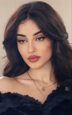 Trucco Glam, Makeup Contouring, Feminine Makeup, Mekap Mata, Classy Makeup, Date Night Makeup, Celebrity Makeup Looks, Smokey Eye Makeup Tutorial, Smink Inspiration