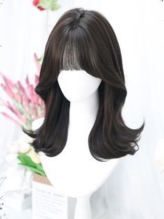 The price is for a wig only, others are not included.  Garment Size   	 		 			Size 			Free Size 		 		 			Hair Length 			35-40 