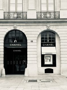 House Of Chanel, Chanel Shop, Chanel Aesthetic, Chanel Store, Village Display, Chanel Couture, Visit Paris, Wildest Dreams, Chanel Vintage