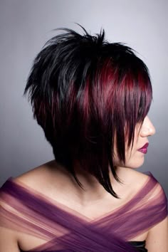 Funky red purple short hair! Mane Hair, Funky Short Hair, Sassy Hair, Funky Hairstyles, Short Hair Color, Short Hair With Layers, Great Hair