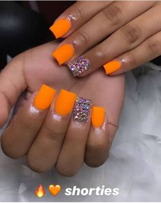 Orange Acrylic Nails, Orange Nail Designs, Orange Nail, Lock Screen Wallpaper Iphone, Fall Acrylic Nails, Bling Acrylic Nails