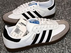 Adidas Samba OG Mens B75806 UK Mens Shoes Trainers Size 7-12 White Black 😍 Simba Adidas, Trendy Shoes For Men, Adidas Dragon, Drip Style, Samba Adidas, Adidas White Shoes, Sneaker Adidas, Big Machines, Samba Shoes