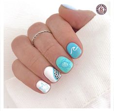 Short Beach Nails Vacation, Short Nail Art Ideas, Short Nail Design, Short Nail Ideas, Short Nail Art, Beachy Nails, Cute Short Nails, Stylish Petite