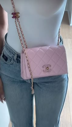 Pink Chanel Bag, Luxury Bags Collection, Bag Outfit, Girly Bags, Pink Chanel, Luxury Purses, Girly Accessories, Fancy Bags, Pretty Bags