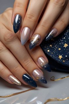 Dark Blue Nails Ombre, Nail Art Designs Dark Colors, Fall Blue Nail Designs, Sparkle Nails Design, Colored Ombre Nails, Ombre Tip Nails, New Years Nails Blue, Dark Nails Inspiration, Soft Gel Nails Design