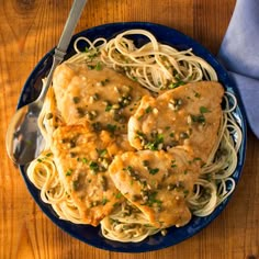 Enjoy this restaurant favorite at home with a glass of white wine and fresh garden salad. This Italian chicken piccata recipe is sure to please your entire family. Chicken Piccata With Capers, Healthy Breakfast Bowl, Capers Recipe, Lemon Chicken Piccata, Capers Chicken, Chicken Piccata Recipe, Italian Chicken Recipes, Chicken Piccata, Chicken Dinners