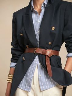 Blazer Outfits, Poplin Shirt, Work Attire, Office Fashion, Outfits Casuales, Classic Shirt, Preppy Style, Cotton Poplin, Classy Outfits