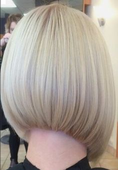 Short Blonde Bob Hairstyles, Messy Blonde Bob, Blonde Highlights Bob, Short Blonde Bob, Modern Bob Haircut, Ice Blonde Hair, Shaggy Bob Haircut, Short Blonde Bobs