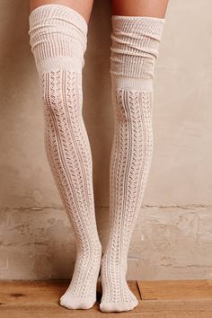 Openwork Over-The-Knee Socks | Pinned by topista.com Estilo Madison Beer, Socks Outfit, Cheap Socks, Sock Outfits, Knitted Socks, Legging Outfits, Kids Slippers