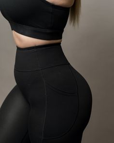 These plus size leggings are perfect for pairing with tunics, tees, and everything in between Perfect Leggings, Fashion Queen, Fashion Tights, Skirt Belt, Plus Size Leggings, Grab Bag, Pocket Leggings, Compression Leggings, Body Size