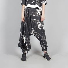 Ujjawal's Signature Draped Pants In A Camo Print To Complete Your Wardrobe. Composition: Cotton Blend Olive Leggings, Boyfriend Sweatpants, Lululemon Black Leggings, Black Workout Leggings, Drape Pants, Gymshark Women, Silk Jumpsuit, Minimalist Women, Riding Breeches