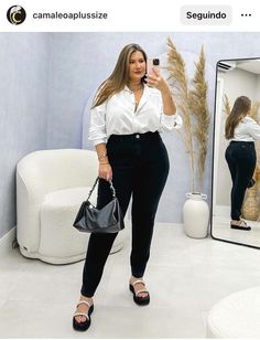 Semi Formal Outfit, Midsize Fashion, Look Plus Size, Pants Women Fashion, Elegante Casual, Fashion Wishlist, Mid Size