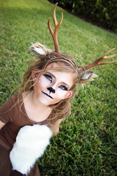 Deer costume and make-up Diy Deer Costume, Deer Costume For Kids, Deer Makeup, Great Costume Ideas, Diy Halloween Costumes For Kids, Halloween 2019