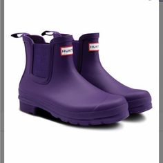 New In Box Hunter Original Chelsea Boots. Women’s Size 5. Purple Color (Cavendish Blue) Brand New, Never Worn! Purple Hunter Boots, Purple Rain Boots, Mud Boots, Black Hunter Boots, Tall Hunter Boots, Knit Boot Socks, Hunter Boots Socks, Passenger Princess, Rain Boots Women