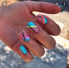 Striped Nail Designs, Christmas Summer, Summer Gel Nails, Elegant Nail, Colorful Nail Art, Colorful Nail, Lines On Nails, Cute Nail