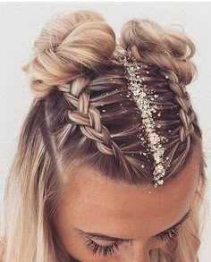 Nye Hairstyles, Cool Braid Hairstyles, Cool Braids, Festival Hair, Glitter Hair, Teen Hairstyles