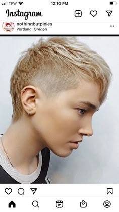 Queer Fade Haircut, Feminine Mohawk Short Hair, Really Short Hairstyle Women Round Face, Pixie Mullet Shaved Sides, Pixie Cut 2024, Pixie Shaved Sides, Mullet Pixie, Pixie Mohawk, Pixie Cut Shaved Sides