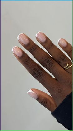 Cute and Trendy February Nails for Valentine's Day Extra Short Biab Nails, Simple Short Manicure, Money Nails Designs, Feminine Nails, Girl Hygiene, Clean Girl Nails, Old Money Nails, Siren Aesthetic, Money Nails